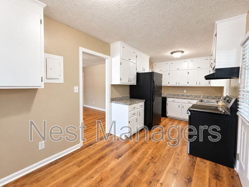 Fayetteville Condo: 1905 White Street