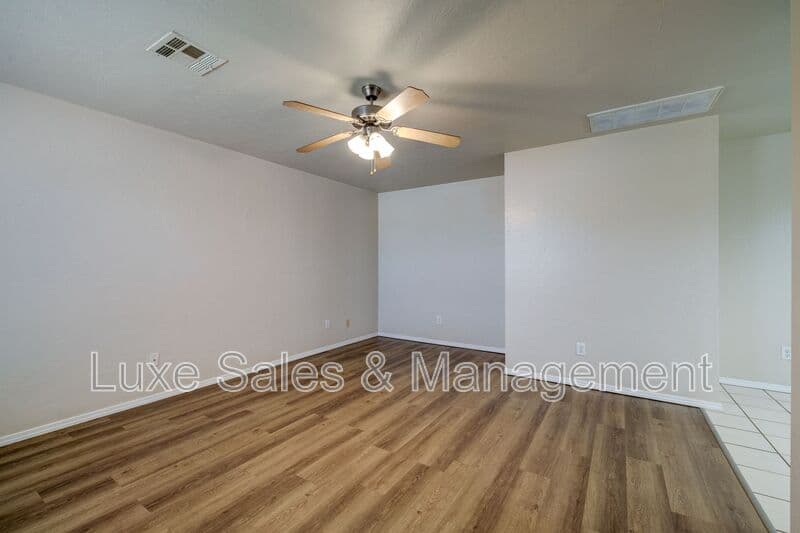 Oklahoma City House: 9604 SW 17th Street