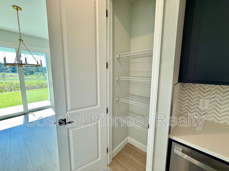 Tampa House: 7622 Deer Valley Cir