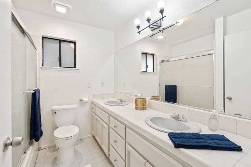 Carmichael House: 2122 Gunn Road