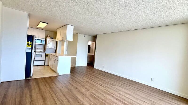 Honolulu Condo: 670 PROSPECT ST