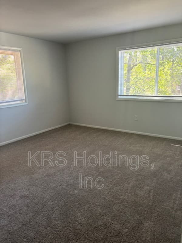 Richmond Condo: 5606 Crenshaw