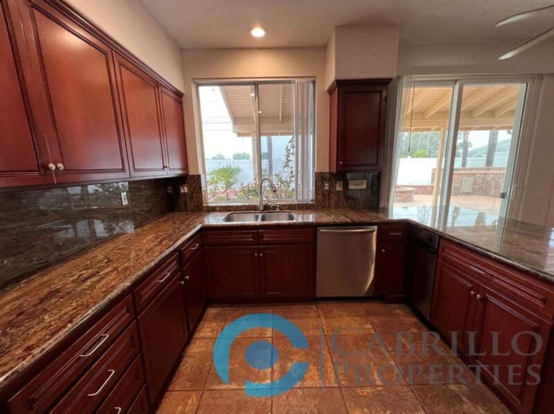 Rancho San Diego House: 3004 Lasven Court