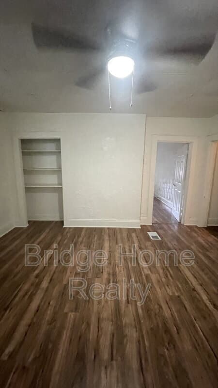 McKees Rocks Condo: 802 13th St