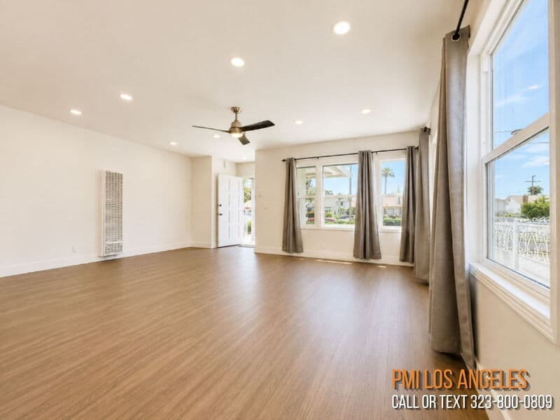 Huntington Park House: 6509 State Street