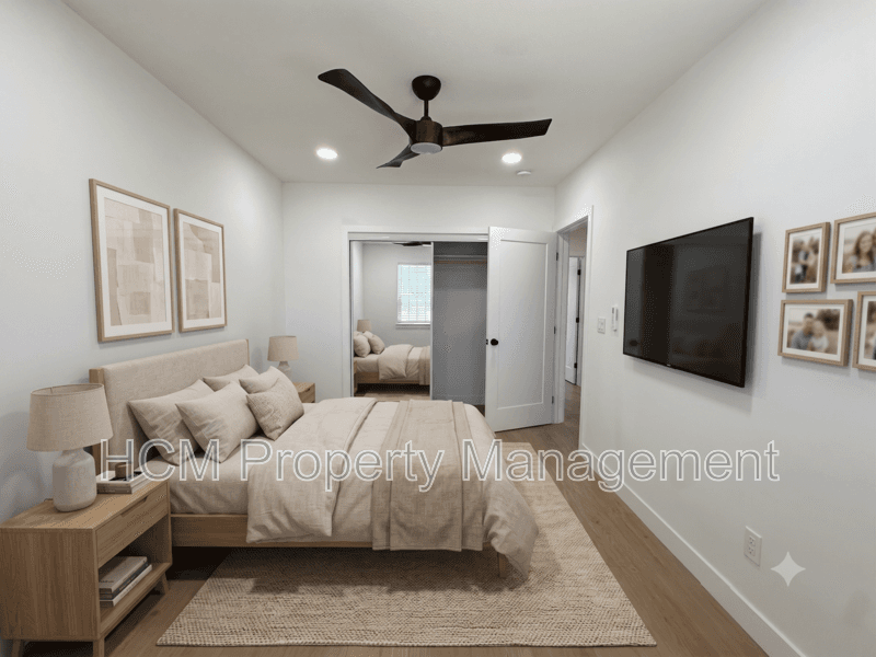 Long Beach House: 1048 Cedar Ave