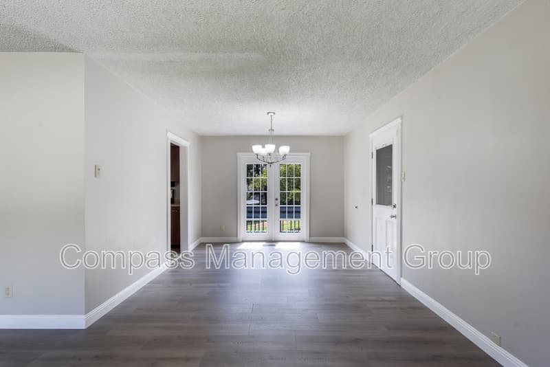 Knoxville House: 1505 Aldenwood Lane