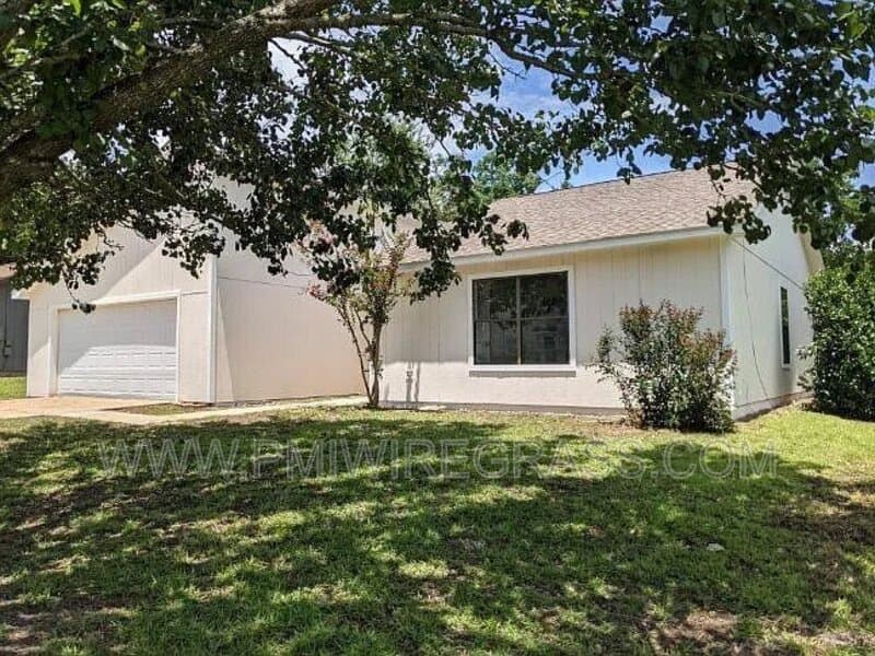 Enterprise House: 107 Stoneridge Rd