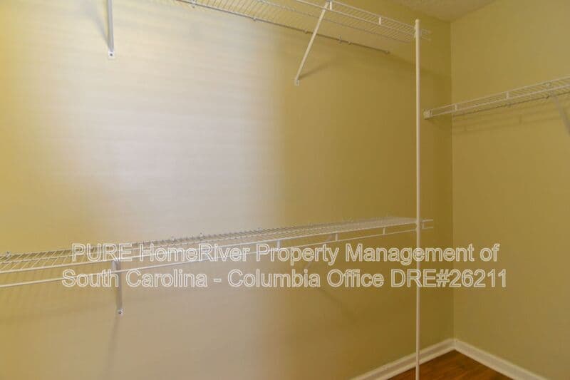 Hopkins House: 129 Alexander Pointe Dr