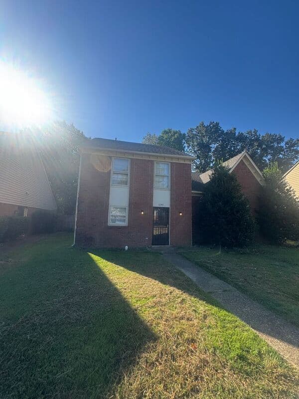 Memphis House: 6343 Kirby Downs Dr