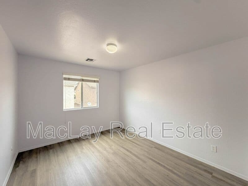Phoenix House: 5216 W Albeniz Pl
