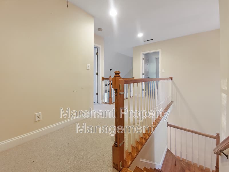 Greenville House: 11 Tupelo Court