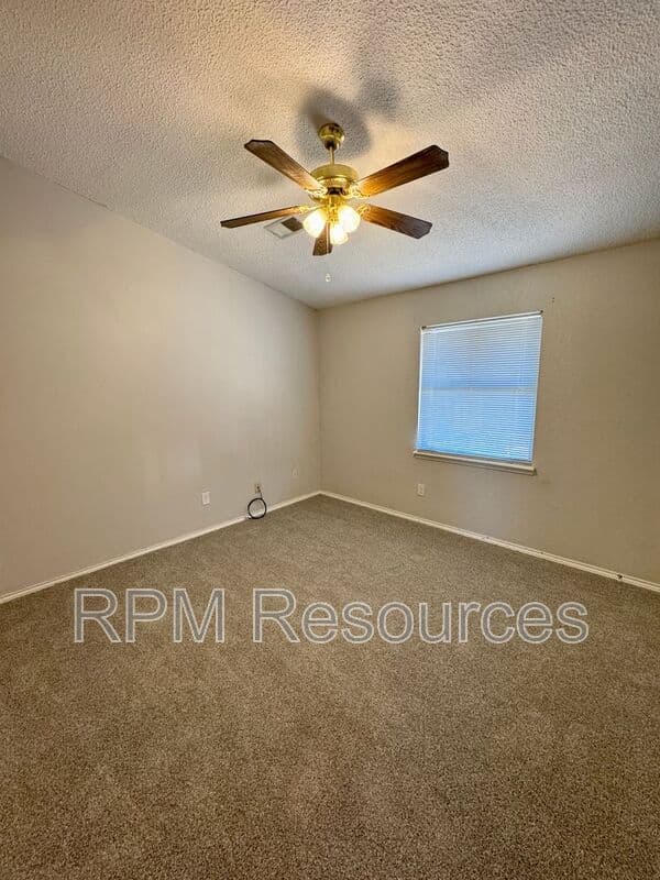 Oklahoma City House: 8317 Woodhue Dr