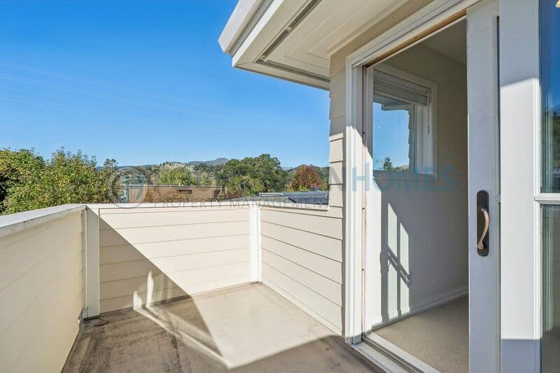 Mill Valley House: 51 Plaza Dr