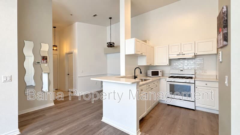 Orlando Condo: 3391 S Kirkman Rd