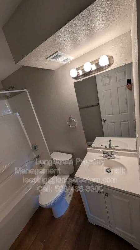 Corvallis Condo: 2135 NW Highland Dr