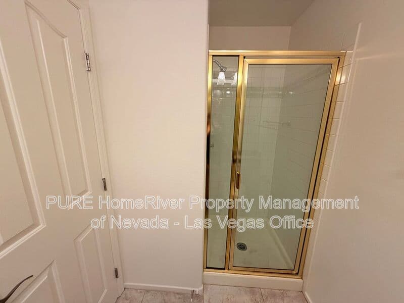 Las Vegas House: 2121 Stone Croft Street