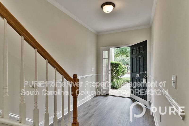 Lexington House: 316 Saluda Springs Rd