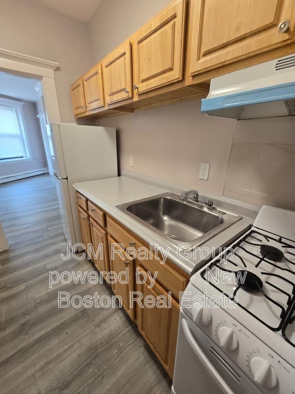 Lynn MA Condo: 124 Central Ave