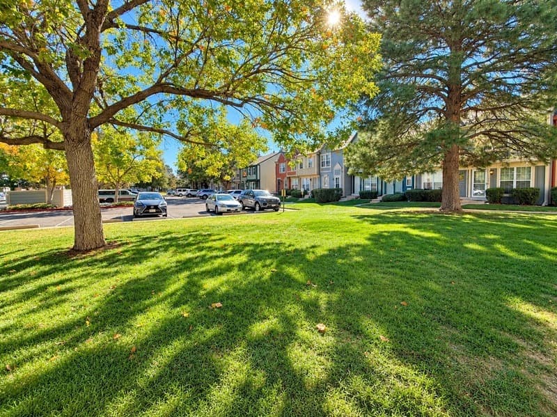 Aurora Townhome: 14242 E. Hawaii Cir
