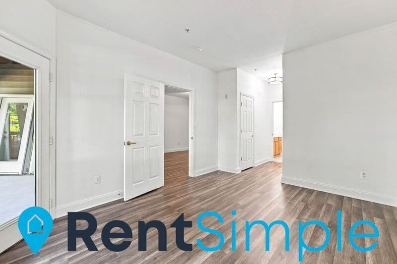 Gainesville Condo: 13890 Chelmsford Drive