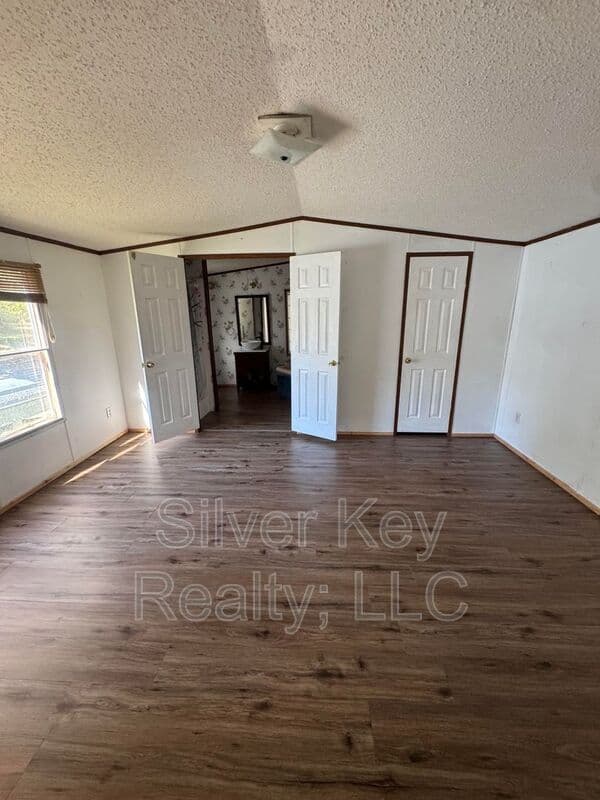 Riceville House: 673 County Road 135