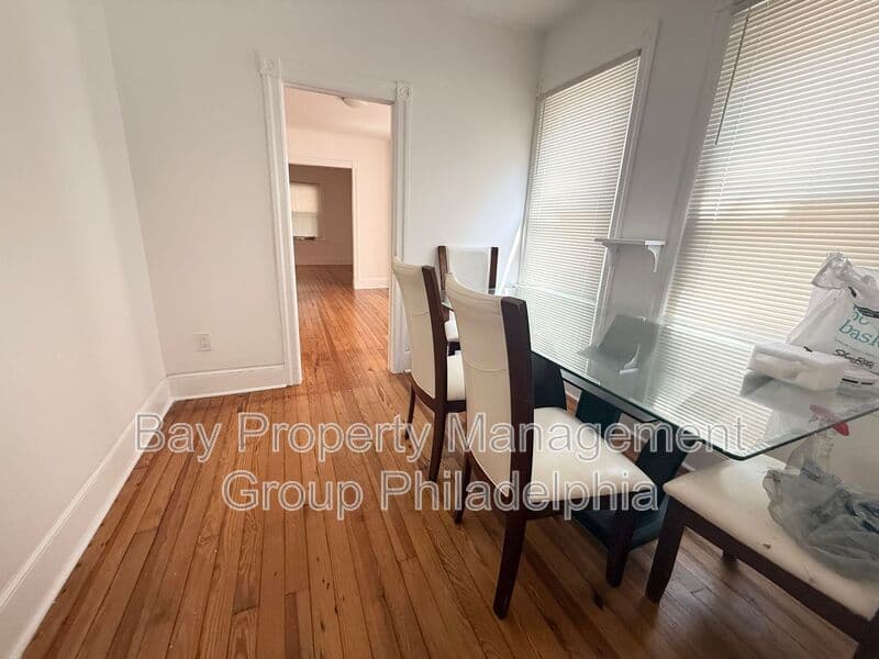 Collingdale House: 242 Pusey Ave