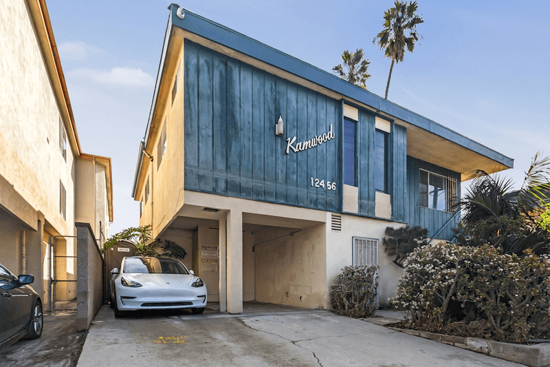 Los Angeles Condo: 12460 Culver Boulevard - 03