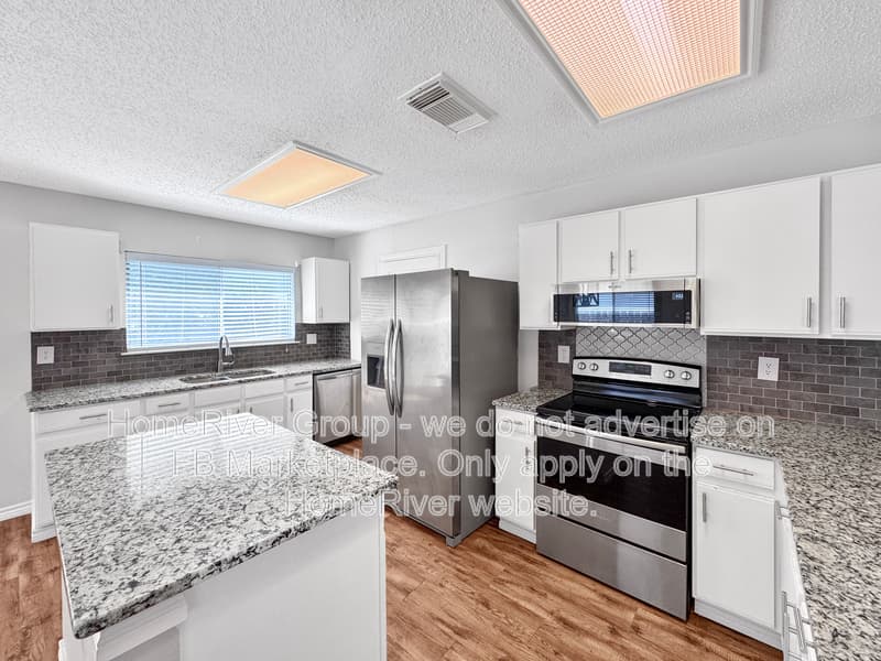 San Antonio House: 9710 Criswell Crk