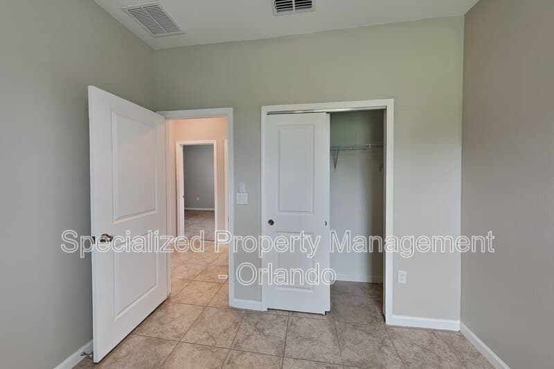 Clermont House: 4354 Davos Dr