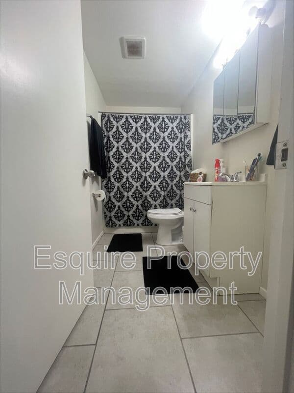 OXNARD Condo: 309 HILL LLC