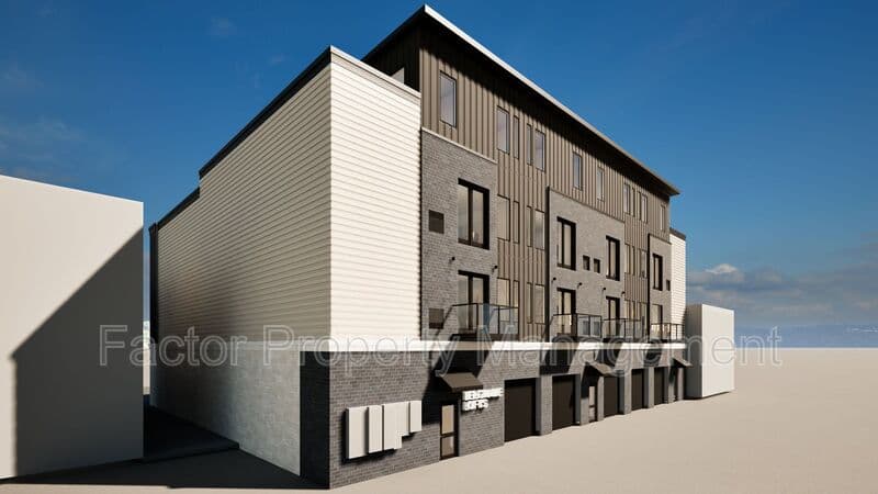 North Mankato Condo: 242 Belgrade Ave