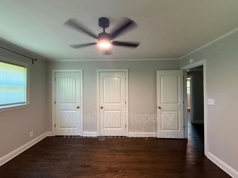 Rock Hill House: 645 Greenbriar Avenue