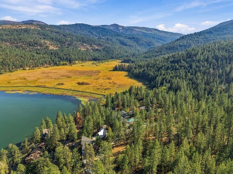 Liberty Lake Condo: 24817 East Liberty Creek Road - 2