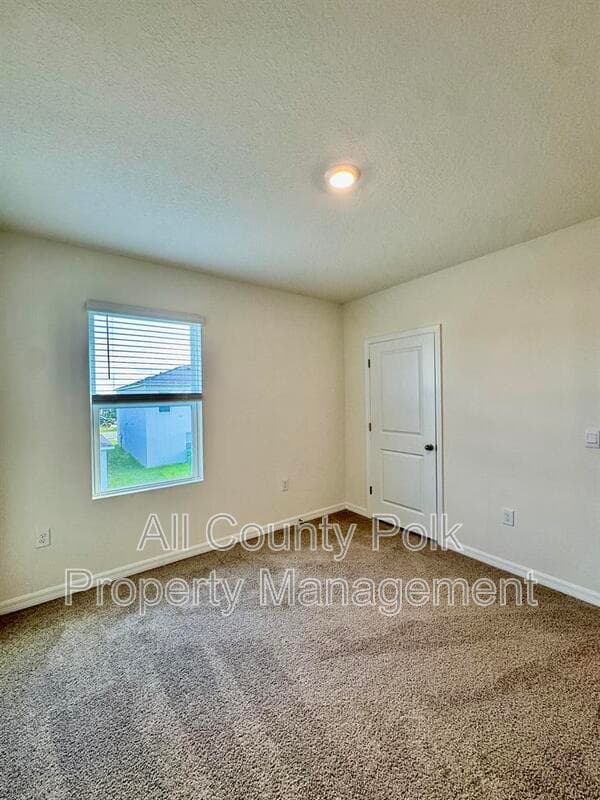 Winter Haven House: 4924 Kaia Ave