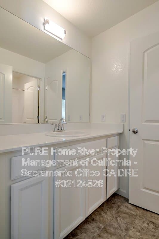 Rancho Cordova House: 3238 Nathrop Way