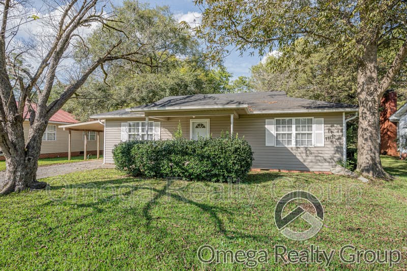 Calera House: 1850 21st Ave
