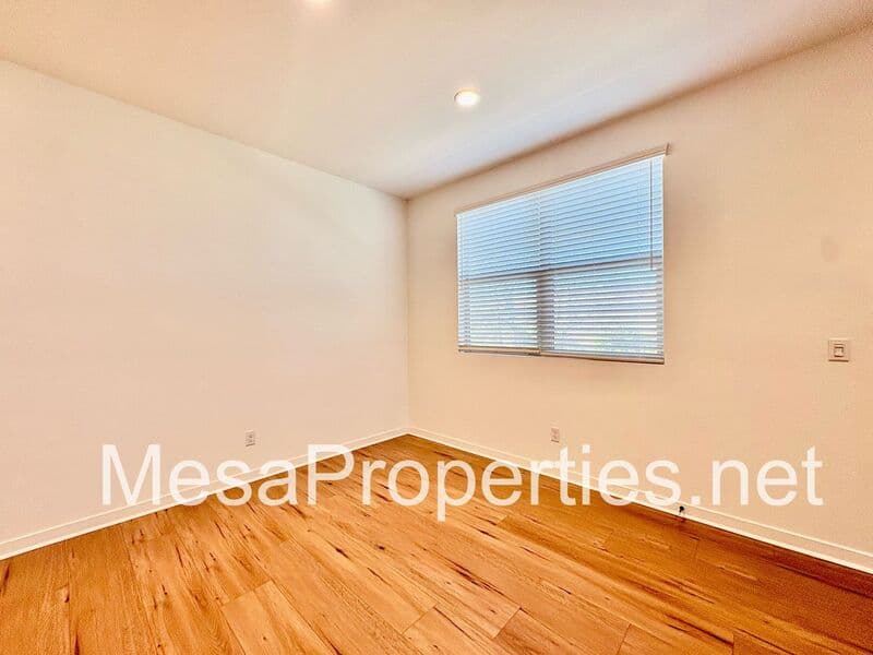 Ontario House: 4130 E. Malagon Privado