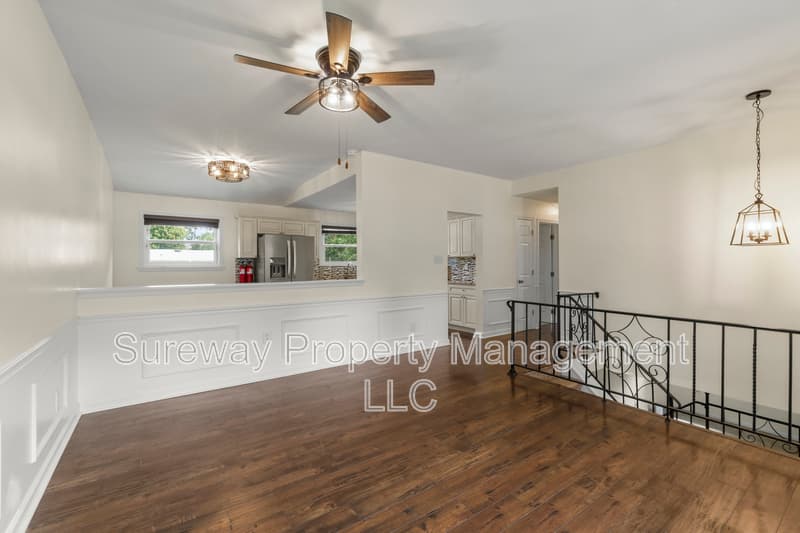 Browns Mills House: 211 California Trail