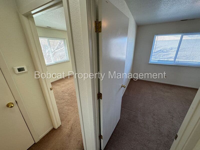 Dayton Condo: 136 Dayton Village Parkway