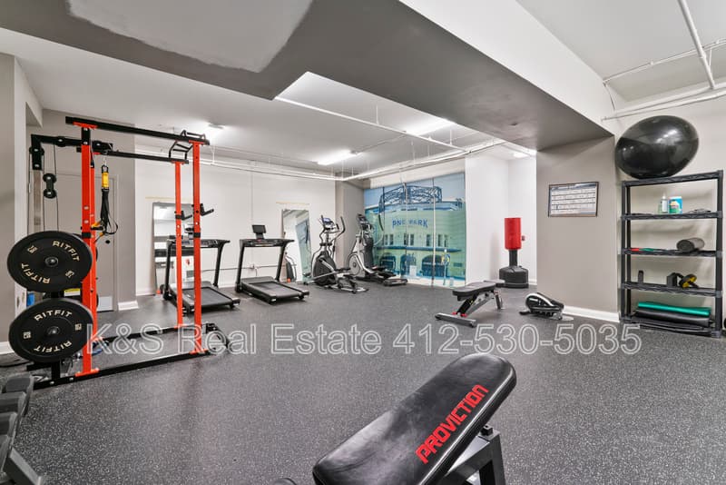 Pittsburgh Condo: 306 Fourth Avenue - Unit 302