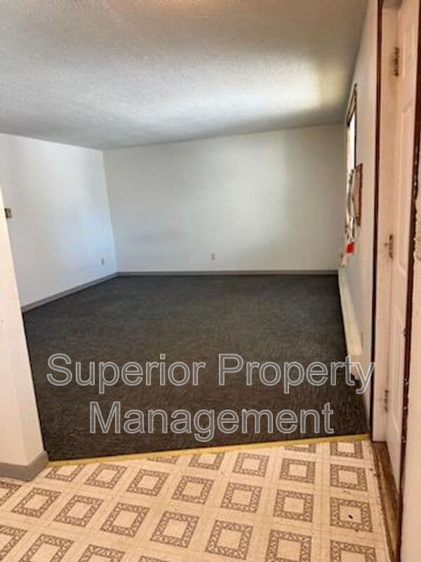 Edgemont House: 701 5th Street