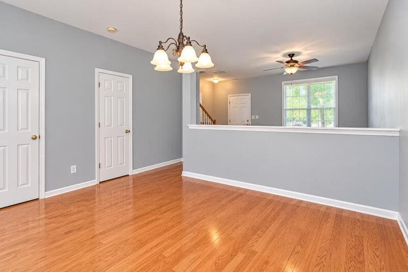 Charlotte Townhome: 10350 McGoogan Ln