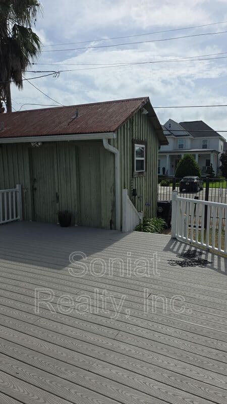 New Orleans House: 5815 Catina Street