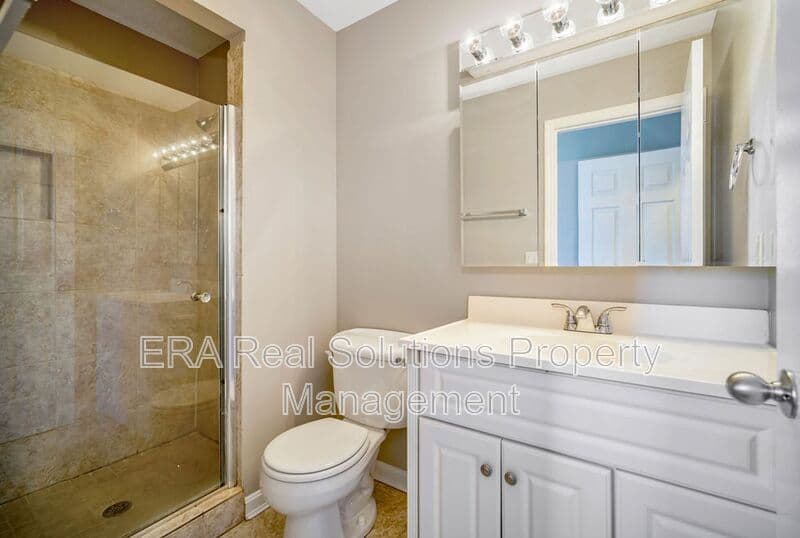 CIncinnati Condo: 2132 Gilbert Ave.