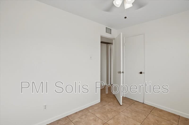 Phoenix House: 4672 North 30th Drive