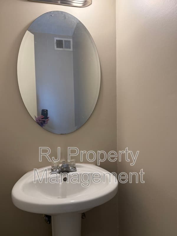 Bartlett Townhome: 3400 Lord Dunmore Cv