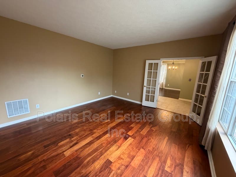 Fishers Condo: 13535 Molique Blvd