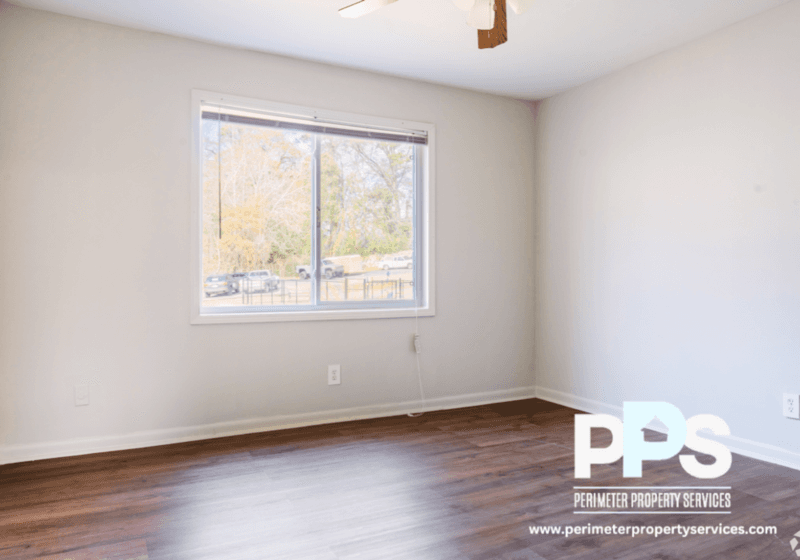 Mableton Condo: 1204 Veterans Memorial Hwy SW