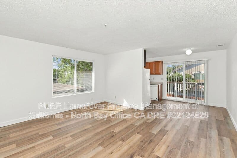 Santa Rosa Condo: 4966 School Street (A-D